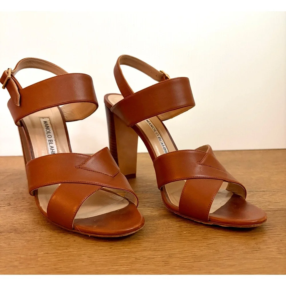 Manolo Blahnik Gorham Brown Leather Slingback Block Heel Sandals 38.5 8.5